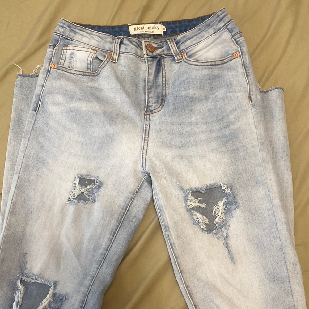Distressed Jeans